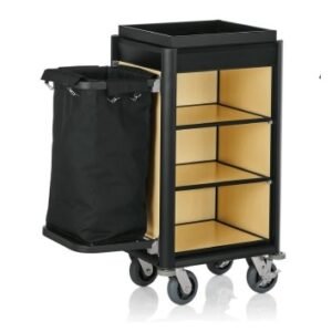 Zimmerservicewagen mit einem Wäschesack